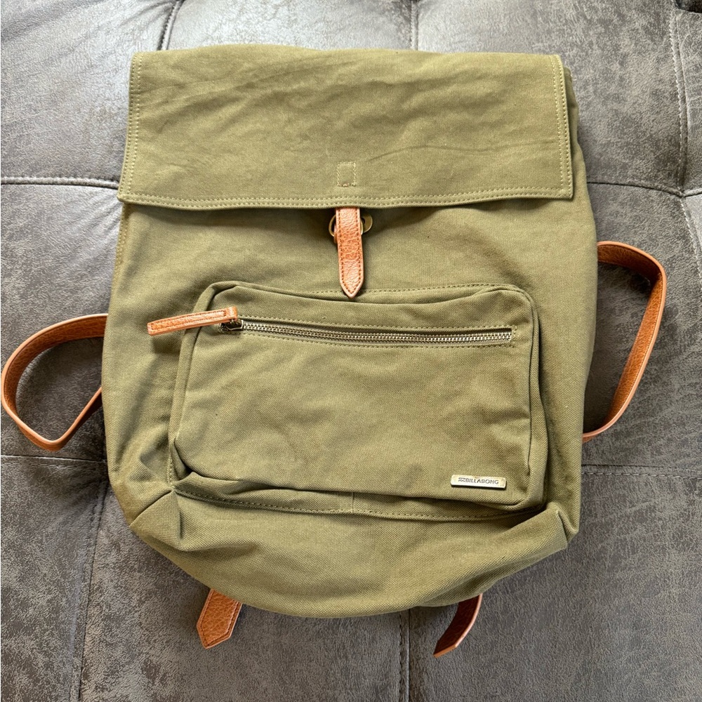 Billabong Backpack with Leather Strap Olive Green 17”x14”